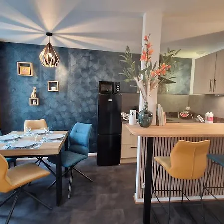 Modern Jungle - * Colmar